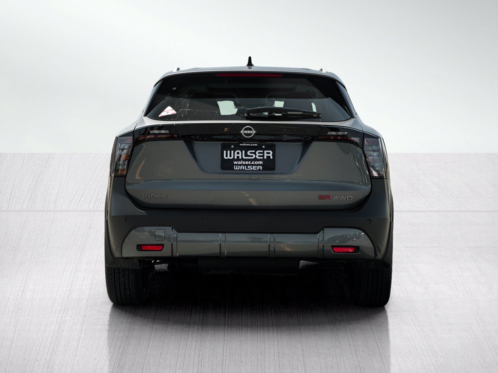 New 2026 Nissan Kicks SR w/ SR Premium Package AWD/4WD image 5