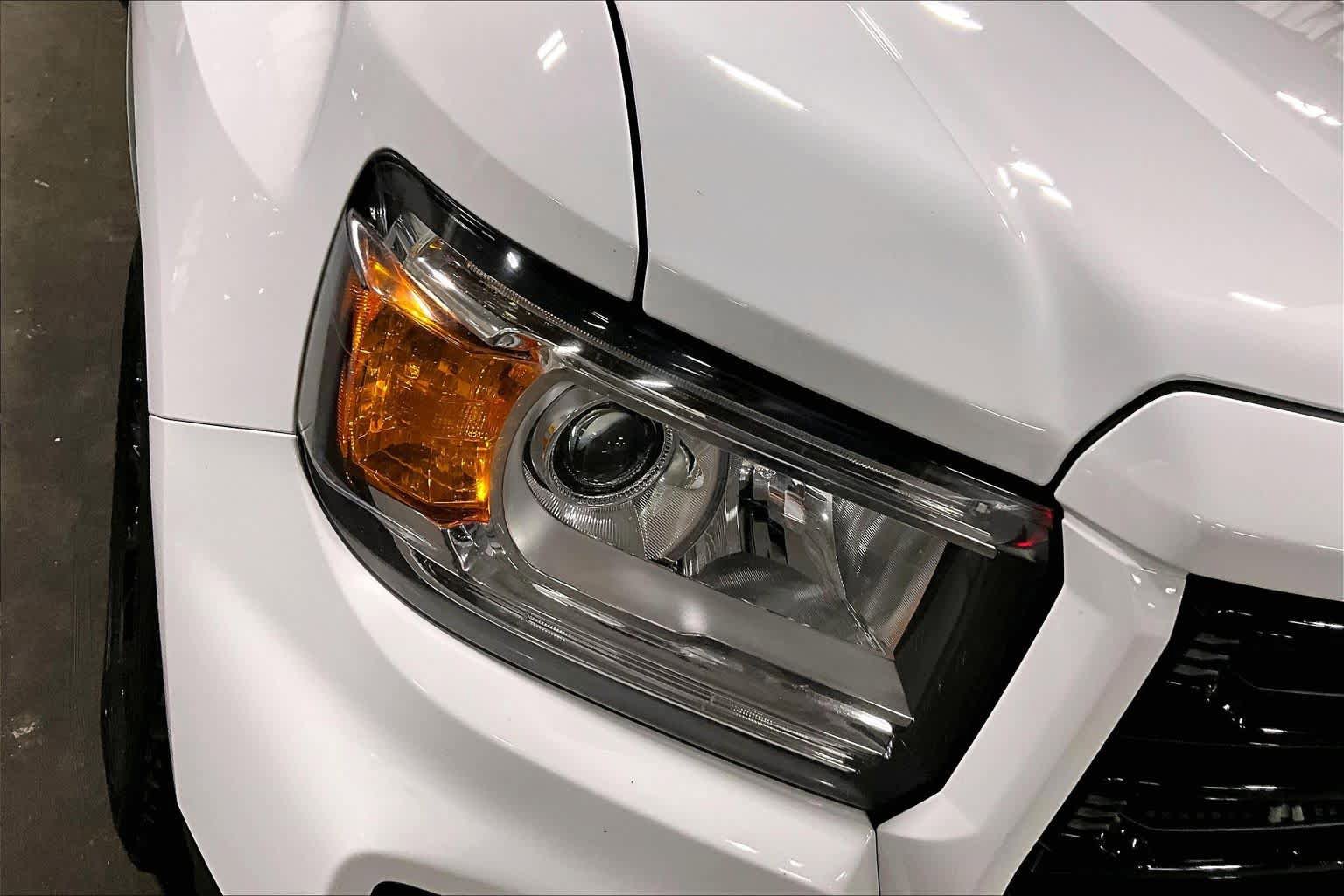 Used 2022 GMC Canyon Elevation Standard w/ Convenience Package AWD/4WD image 28