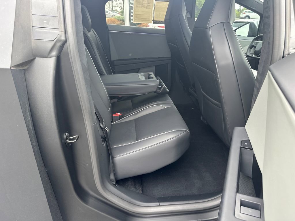 Used 2024 Tesla Cybertruck AWD Crew Cab image 13