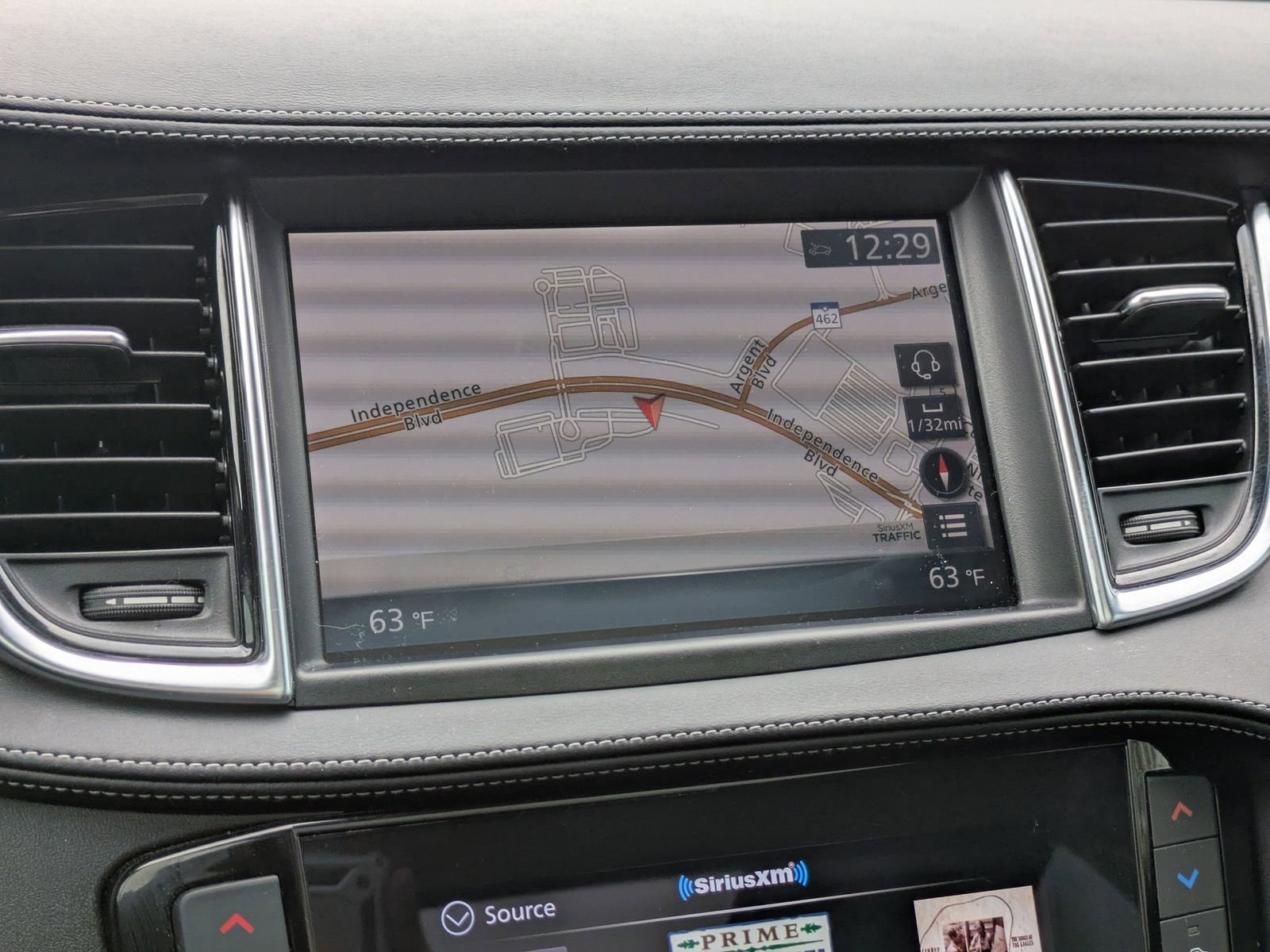 Used 2024 INFINITI QX50 Sport image 25