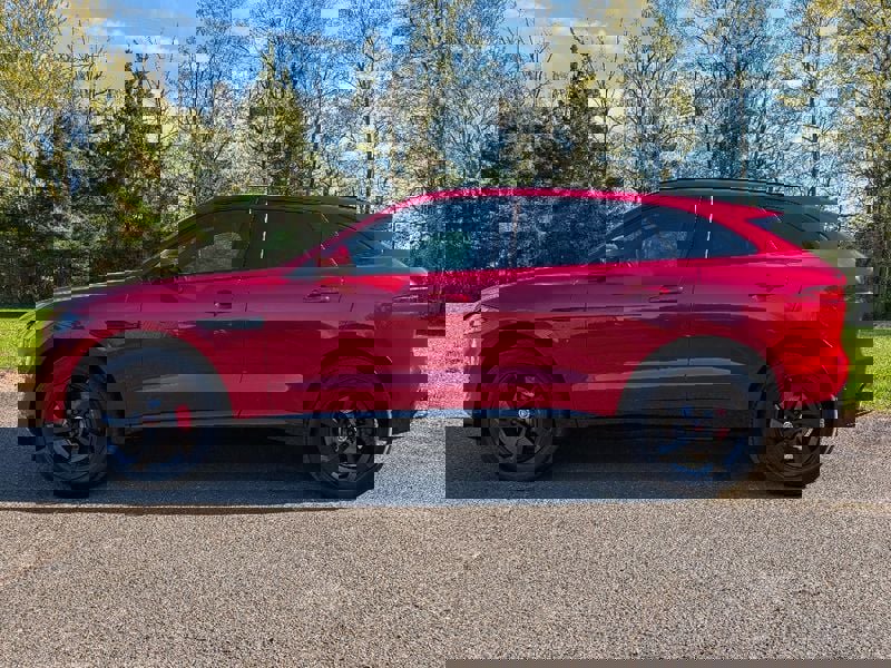 Used 2021 Jaguar F-PACE S image 9