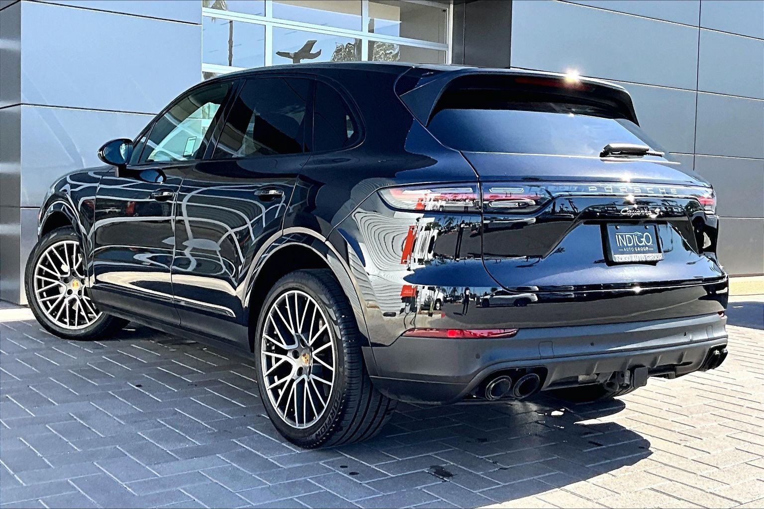 Used 2022 Porsche Cayenne S AWD/4WD image 12