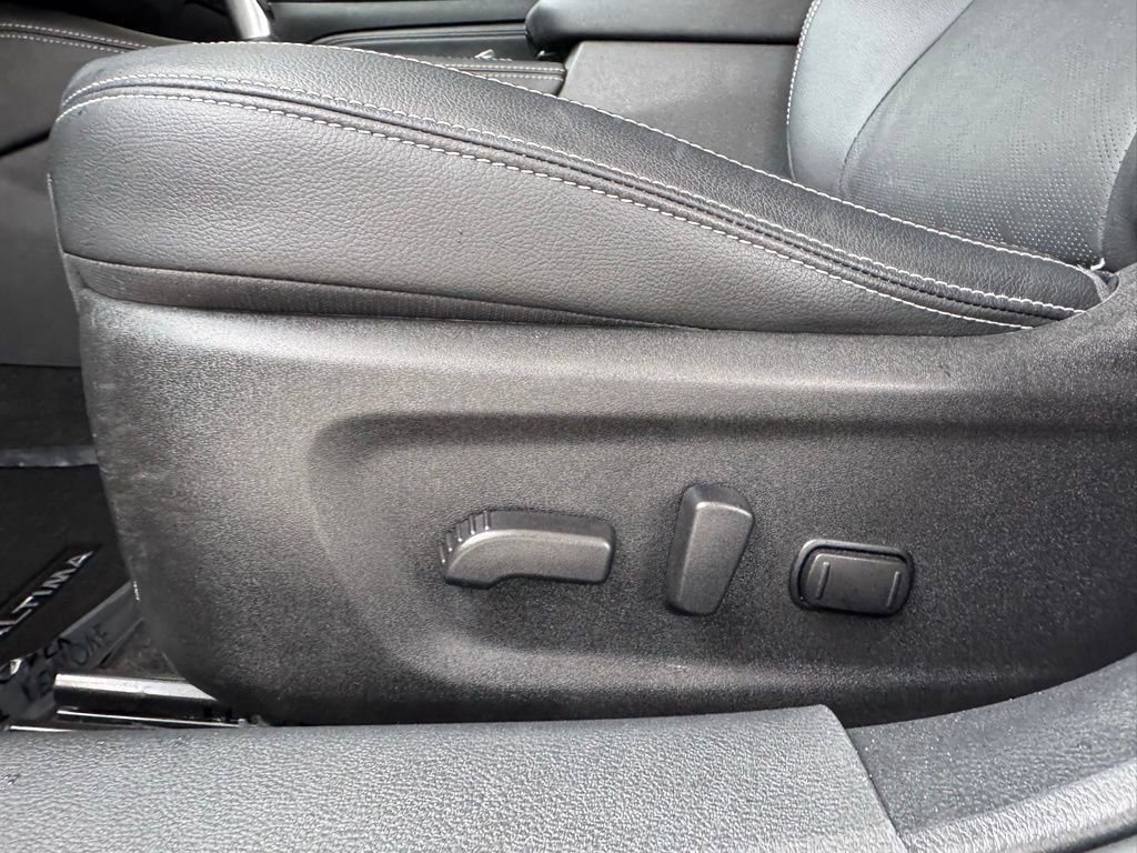 Used 2023 Nissan Altima 2.5 SL FWD image 8