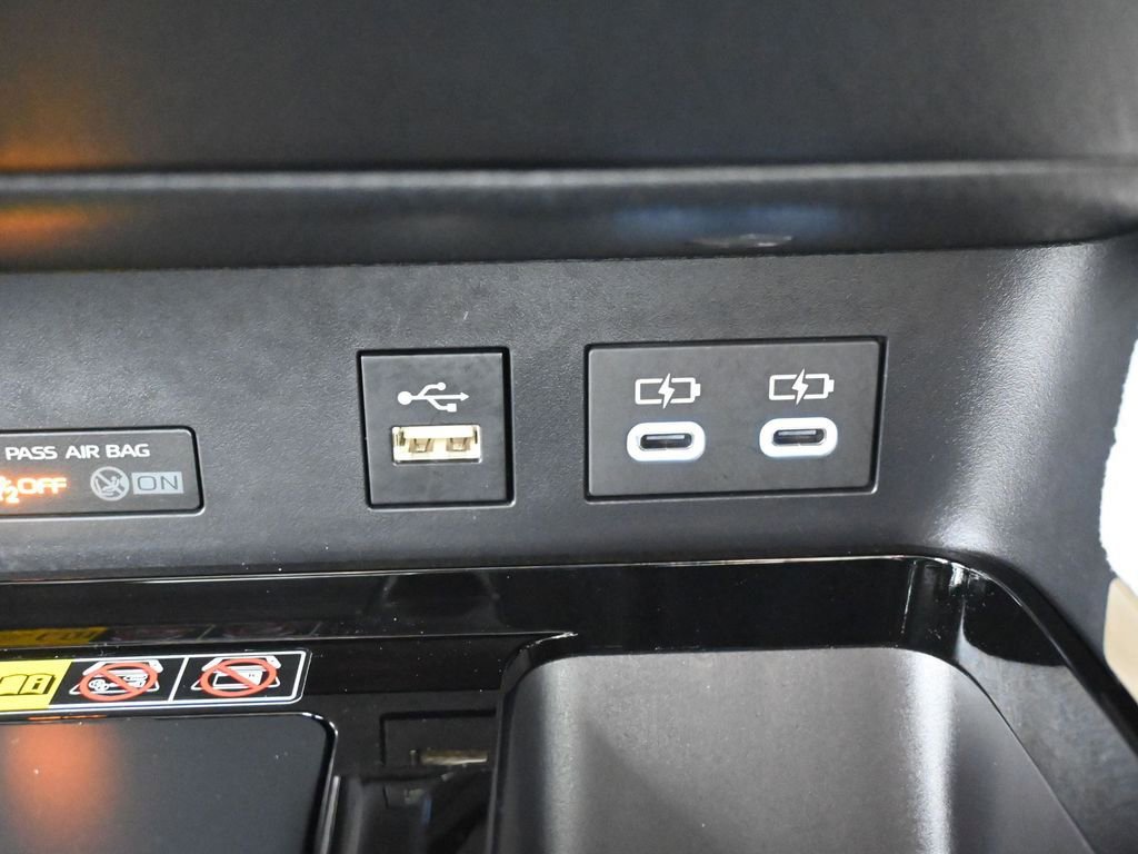 Certified 2025 Toyota Camry XLE w/ Premium Package AWD/4WD image 25