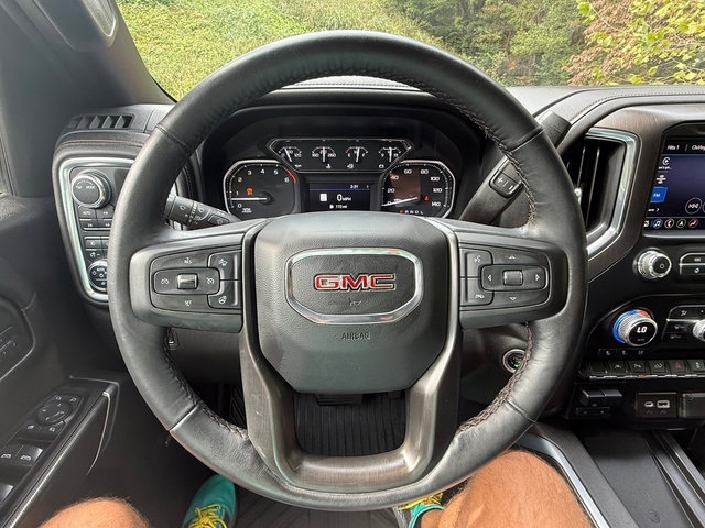 Used 2022 GMC Sierra 1500 AT4 w/ AT4 Premium Package image 27