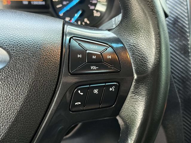 Used 2017 Ford Explorer XLT AWD/4WD image 18
