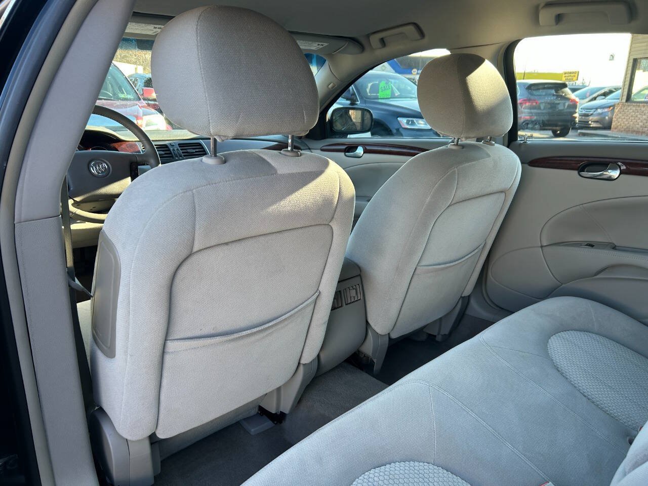 Used 2009 Buick Lucerne CX FWD image 22