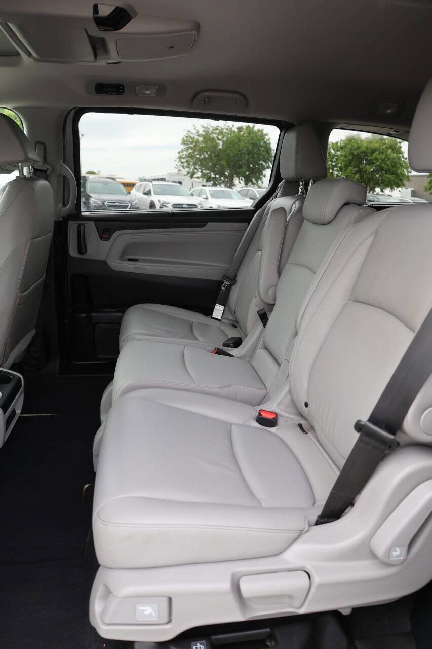 Used 2022 Honda Odyssey Touring image 18