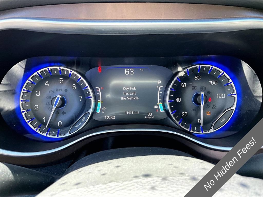 Used 2017 Chrysler Pacifica Touring-L Plus FWD image 17