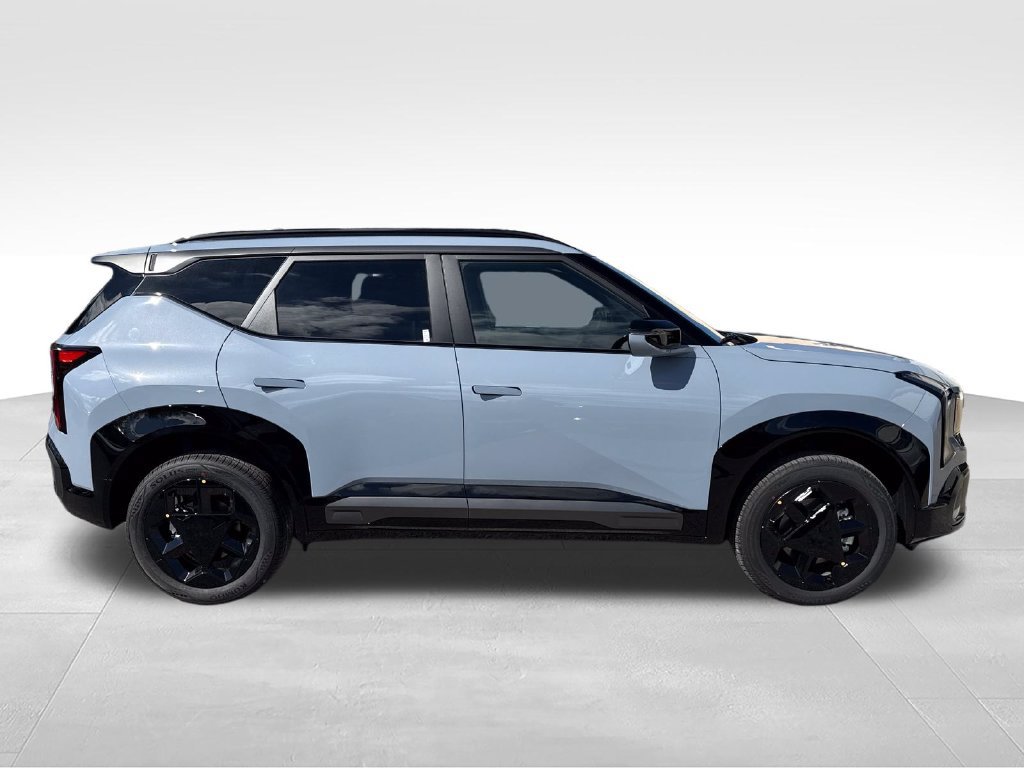 New 2027 Kia Seltos X-Line S w/ X-Line S Premium Package AWD/4WD image 6