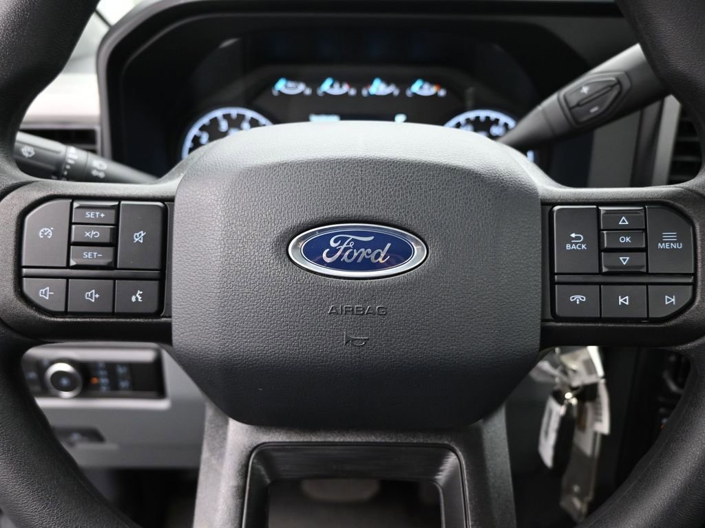New 2026 Ford F350 XL w/ FX4 Off-Road Package image 10