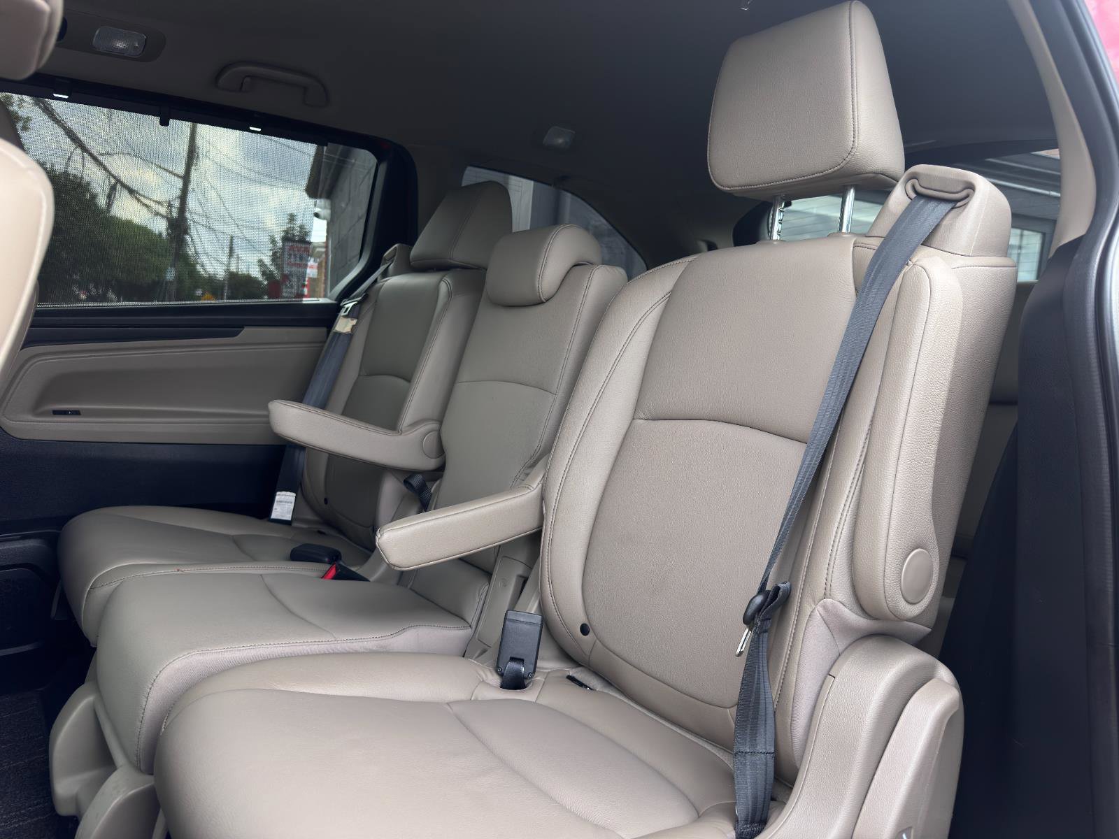 Used 2023 Honda Odyssey EX-L image 20