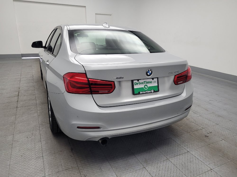 Used 2016 BMW 320i xDrive Sedan AWD/4WD image 6