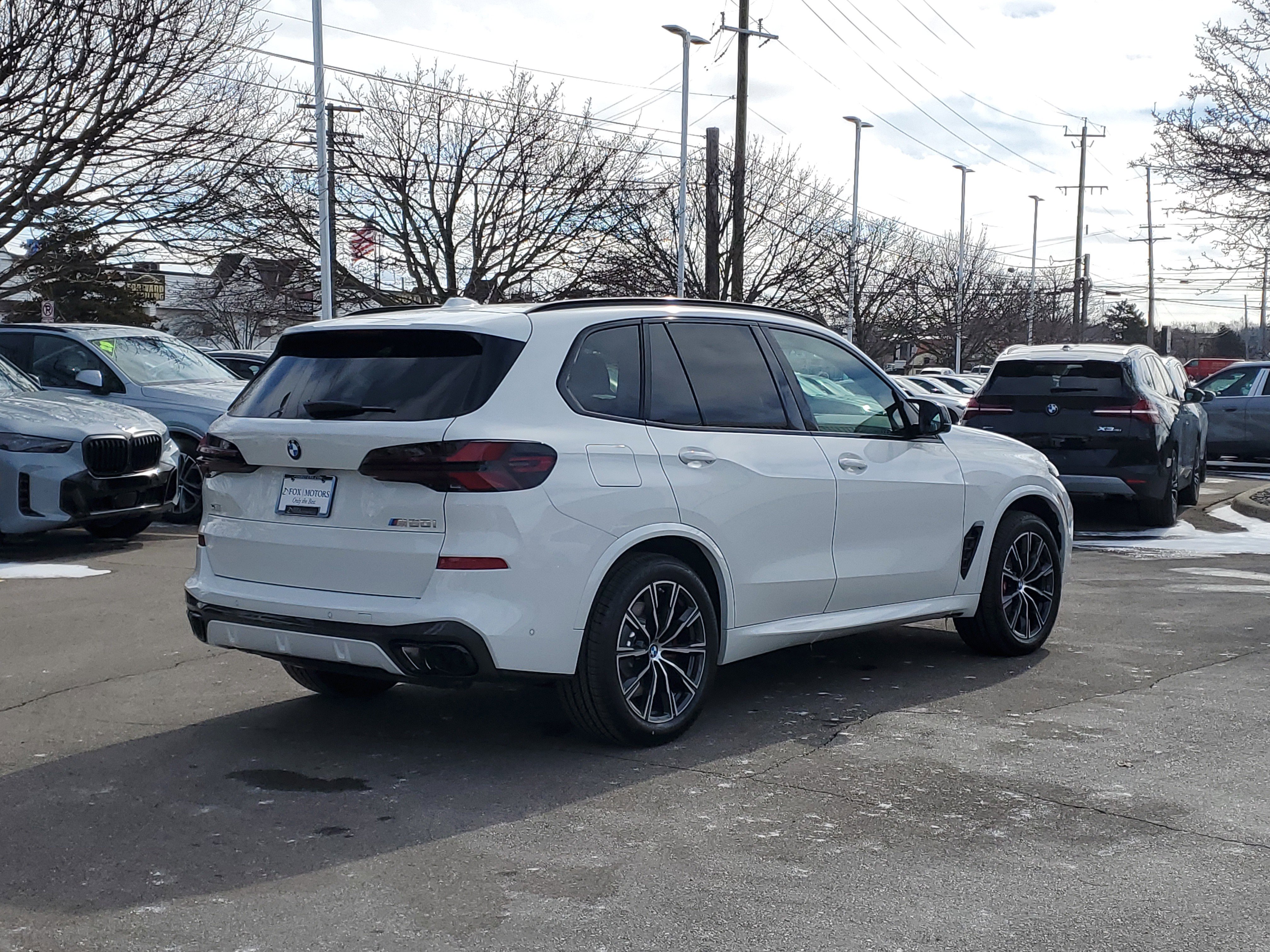 New 2026 BMW X5 M60i image 3