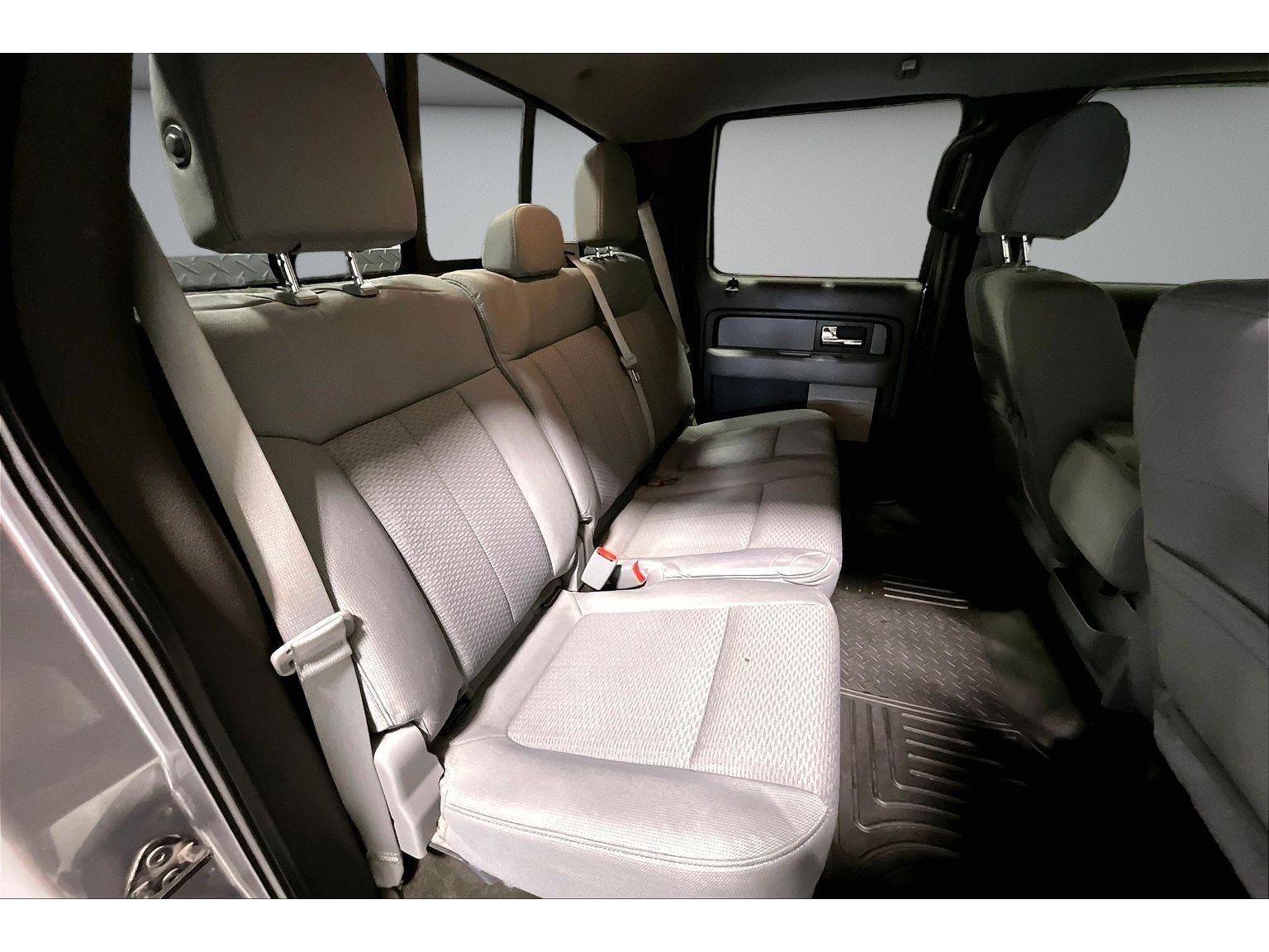 Used 2014 Ford F150 XLT w/ Equipment Group 302A Luxury AWD/4WD image 36