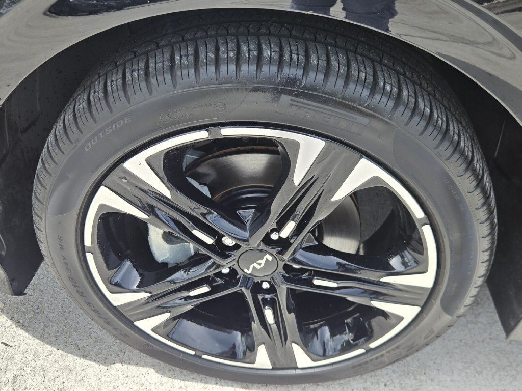 Used 2024 Kia K5 GT-Line FWD image 10