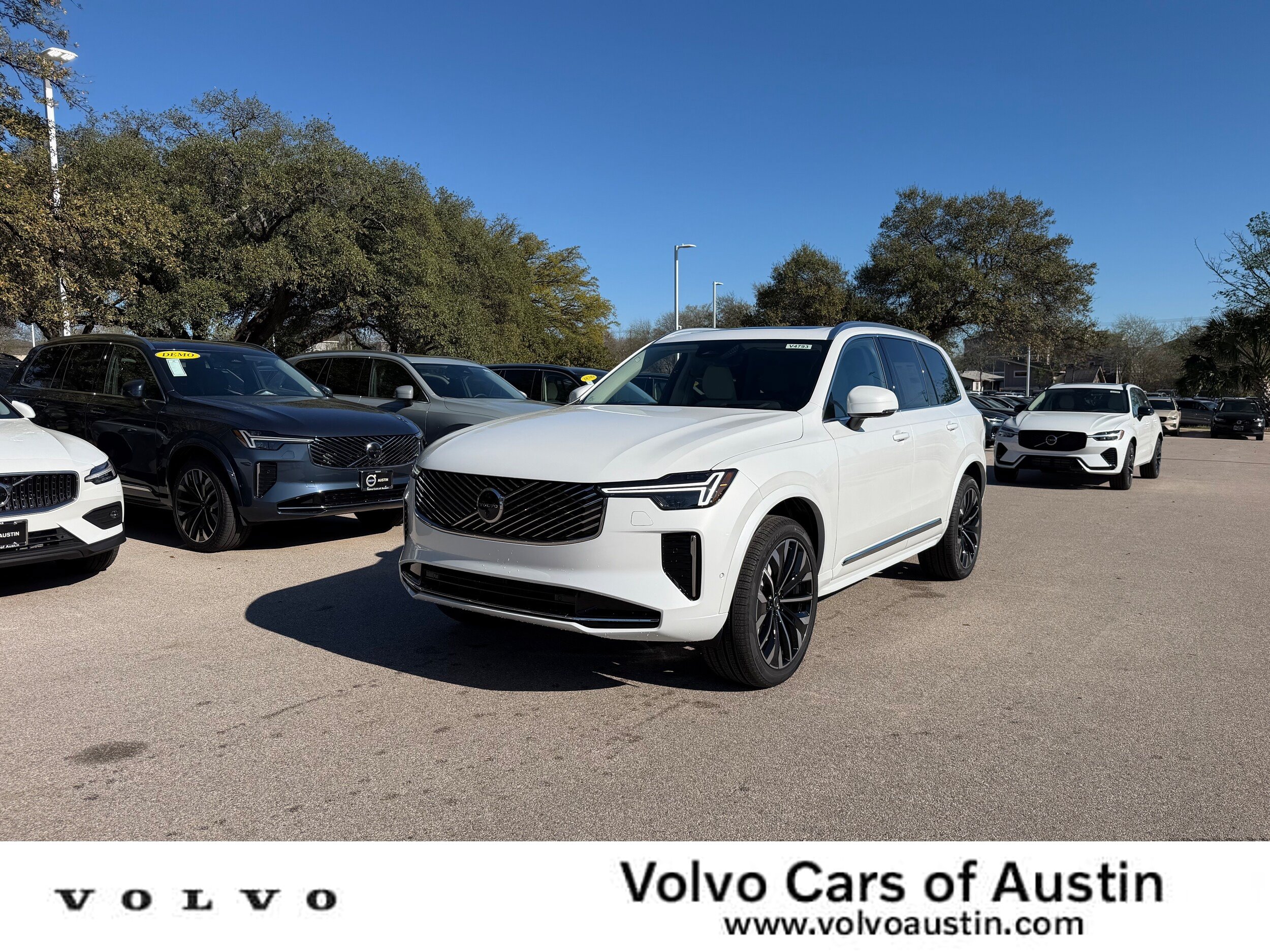New 2026 Volvo XC90 B6 Ultra w/ Protection Package AWD/4WD image 1