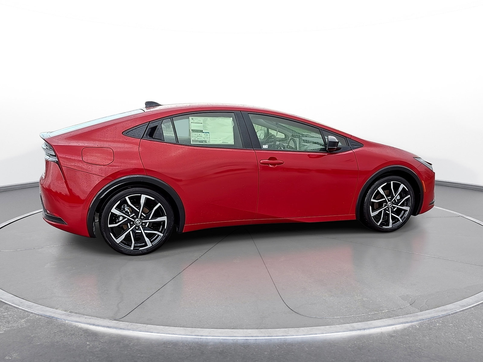 New 2026 Toyota Prius Plug-In Hybrid FWD image 8