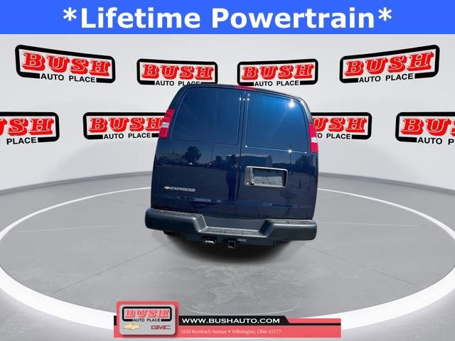 New 2025 Chevrolet Express 3500 w/ Driver Convenience Package RWD image 9