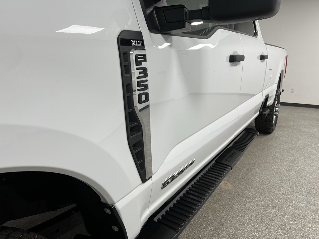 Used 2023 Ford F350 XLT w/ FX4 Off-Road Package image 17