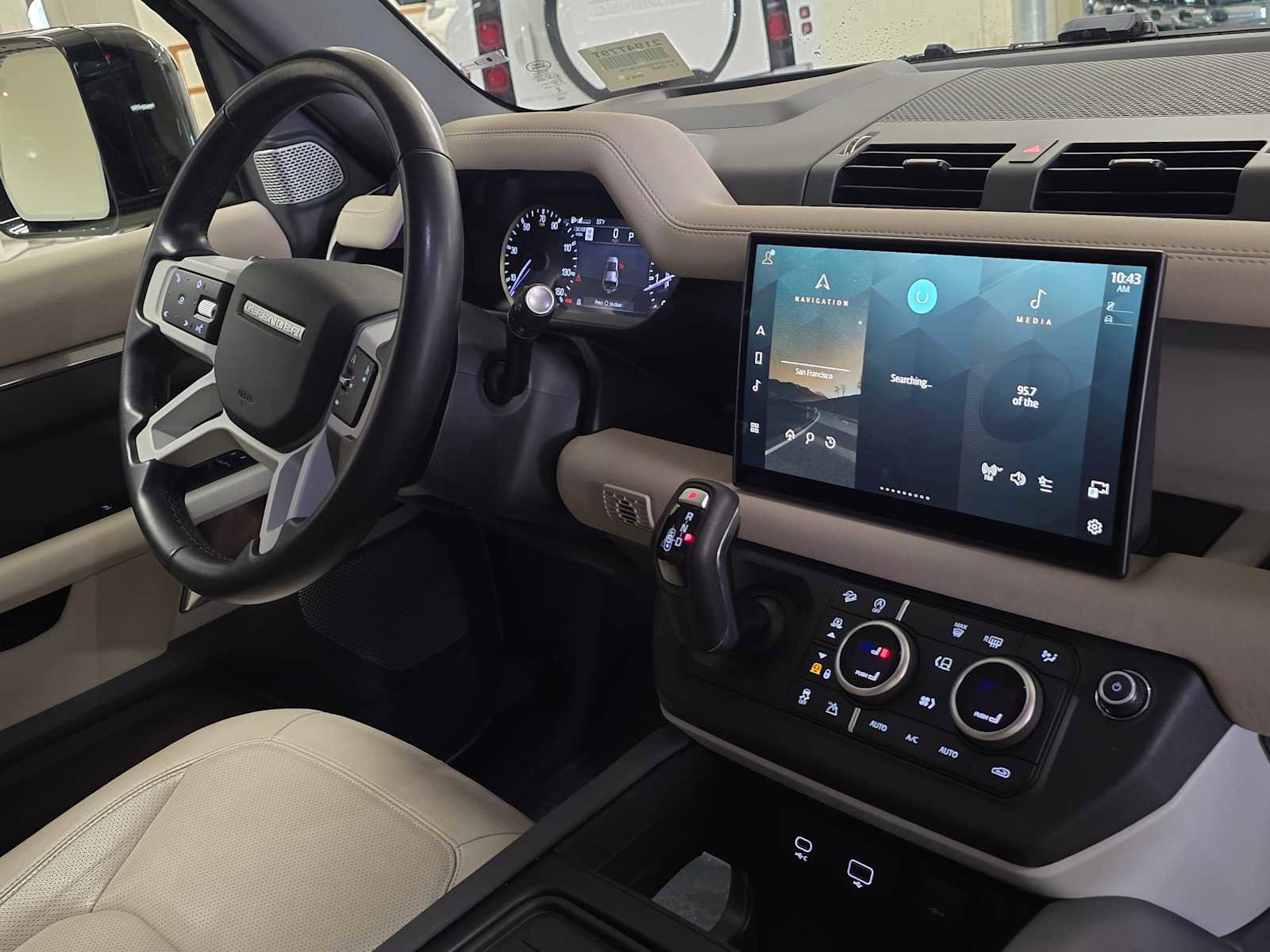 Used 2023 Land Rover Defender 130 SE image 11