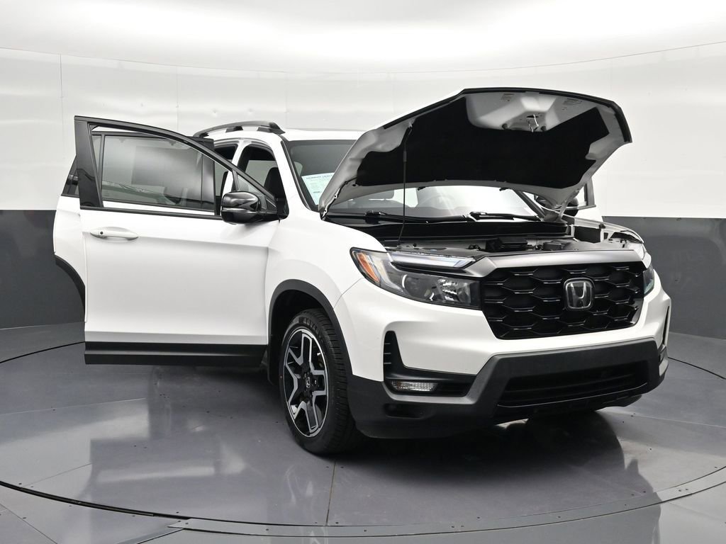 Used 2023 Honda Passport Elite image 39