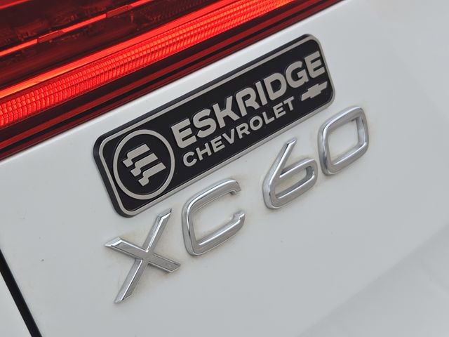 Used 2020 Volvo XC60 T6 Inscription w/ Protection Package Premier image 12