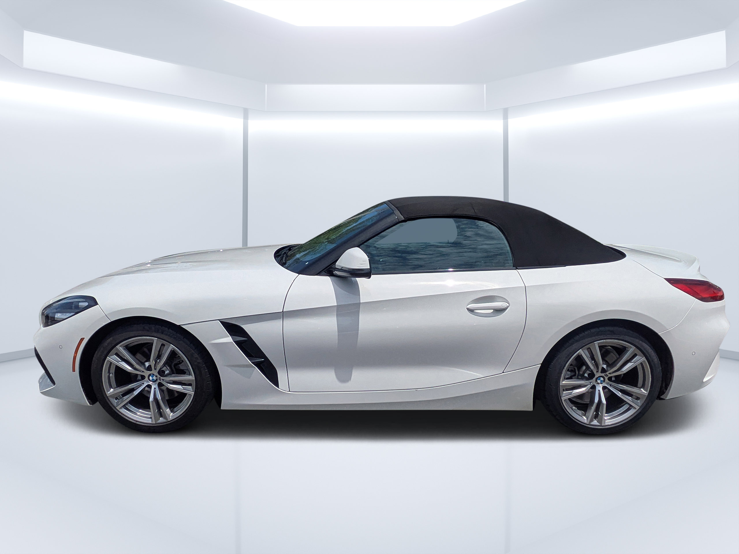 Used 2026 BMW Z4 sDrive30i RWD image 6