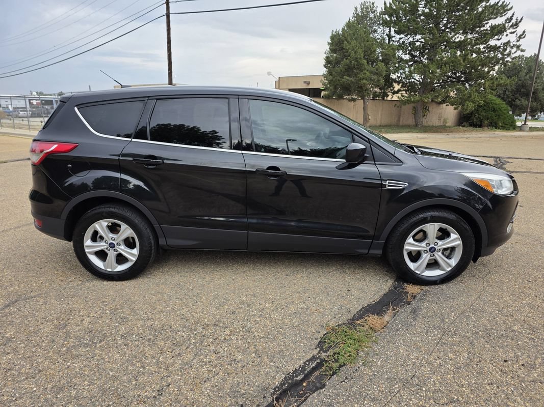 Used 2015 Ford Escape SE FWD image 9