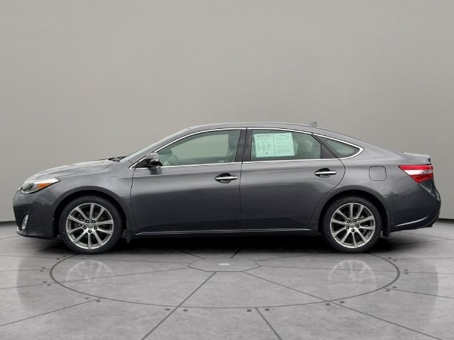 Used 2014 Toyota Avalon Limited FWD image 3