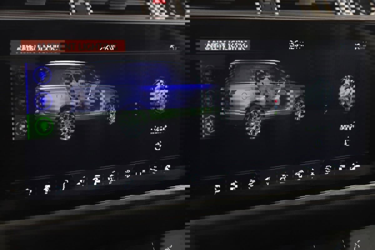 Used 2022 Land Rover Range Rover Westminster Edition image 37