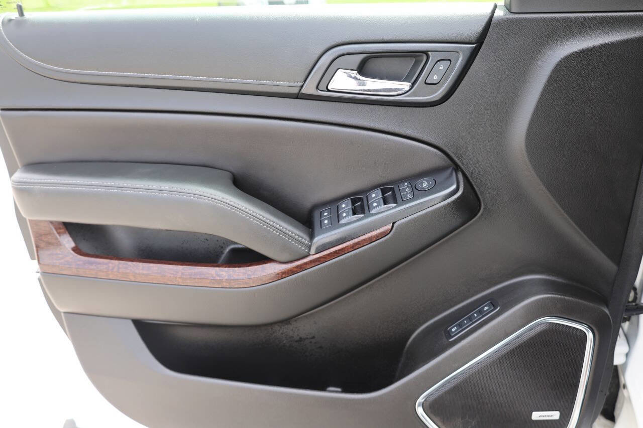 Used 2018 GMC Yukon XL SLT w/ Premium Edition image 12