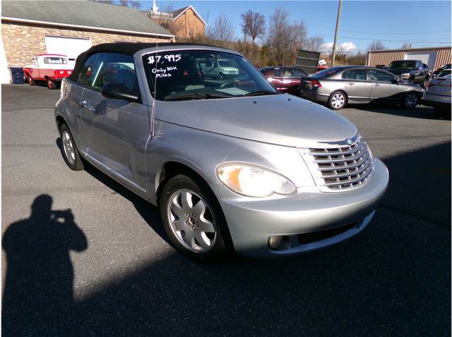 Used 2007 Chrysler PT Cruiser Convertible w/ Spring Special Group image 14