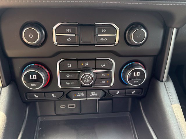 Used 2022 Chevrolet Tahoe LT w/ Luxury Package AWD/4WD image 49