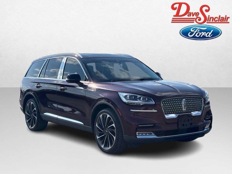 Used 2020 Lincoln Aviator Reserve w/ Equipment Group 202A image 4