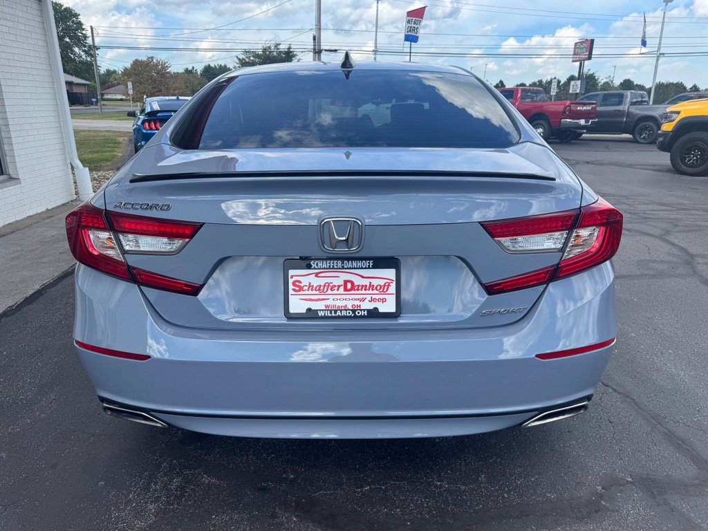 Used 2022 Honda Accord Sport image 4