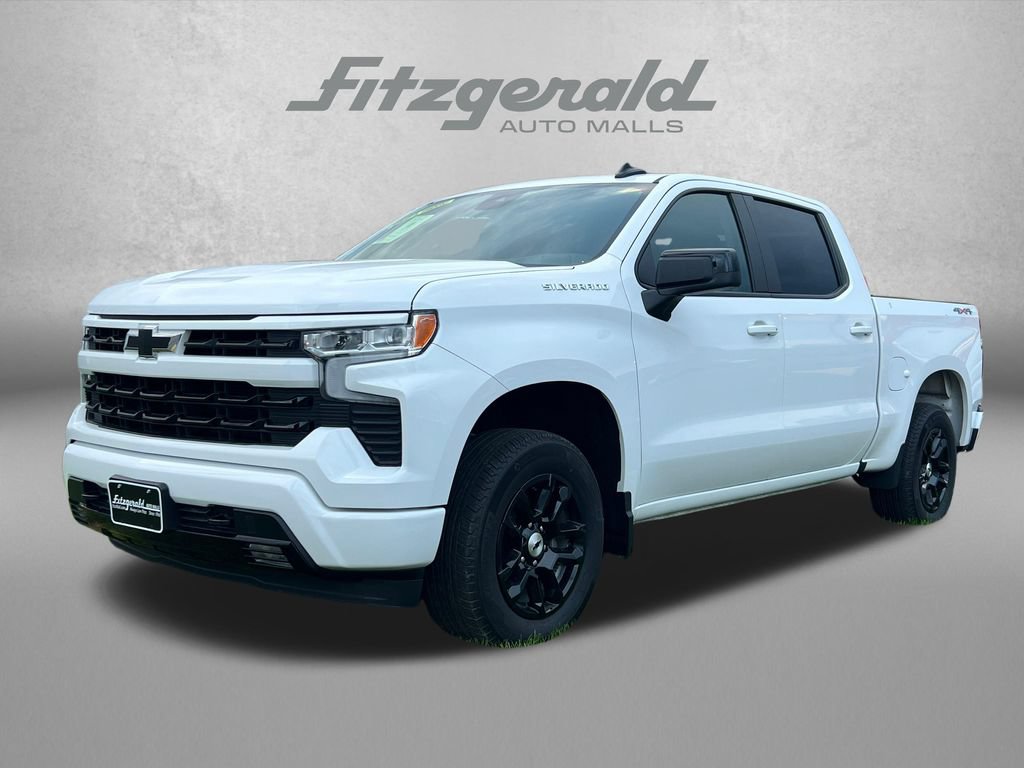 Used 2026 Chevrolet Silverado 1500 RST AWD/4WD image 2