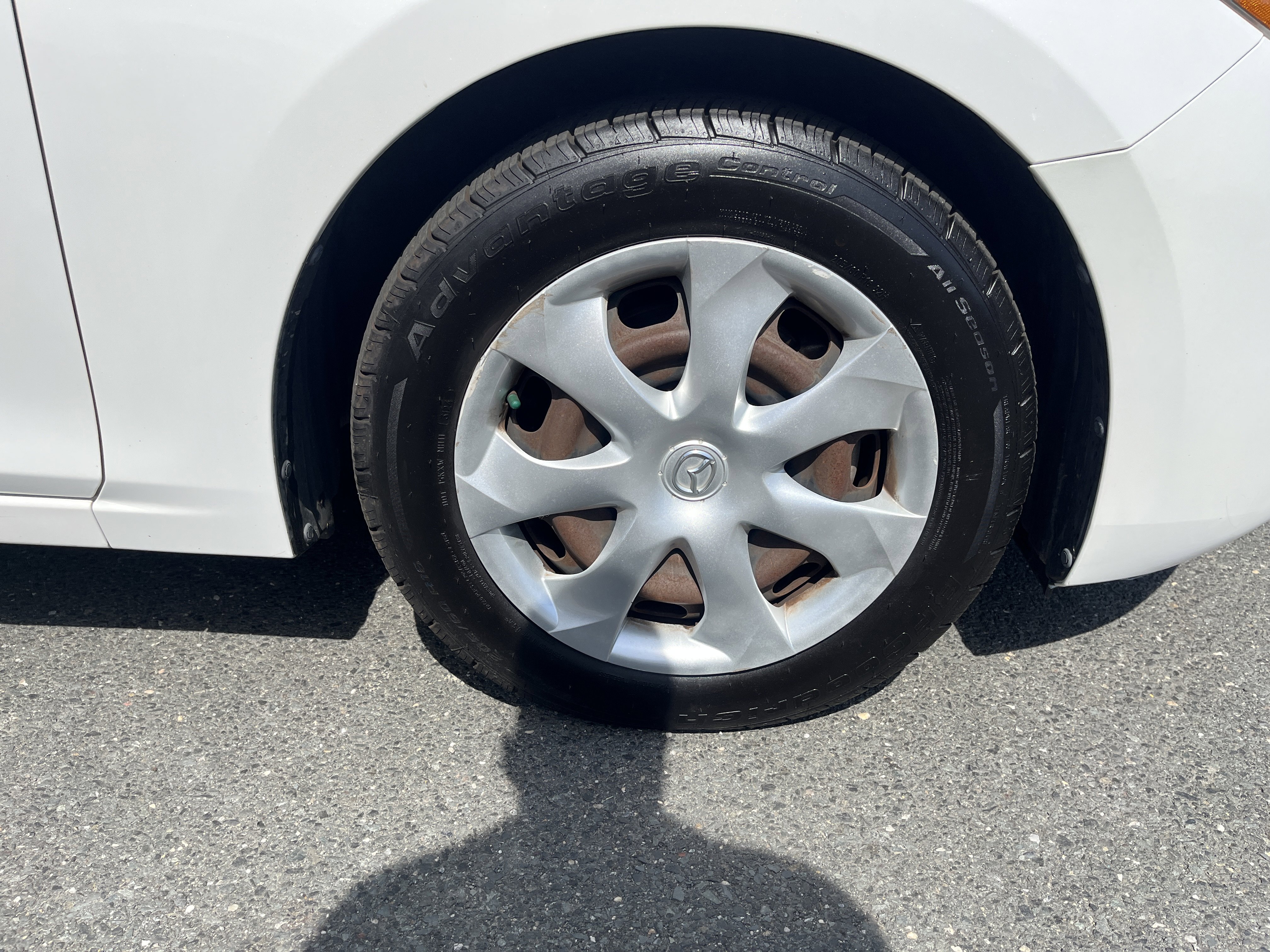 Used 2018 MAZDA MAZDA3 Sport FWD image 11