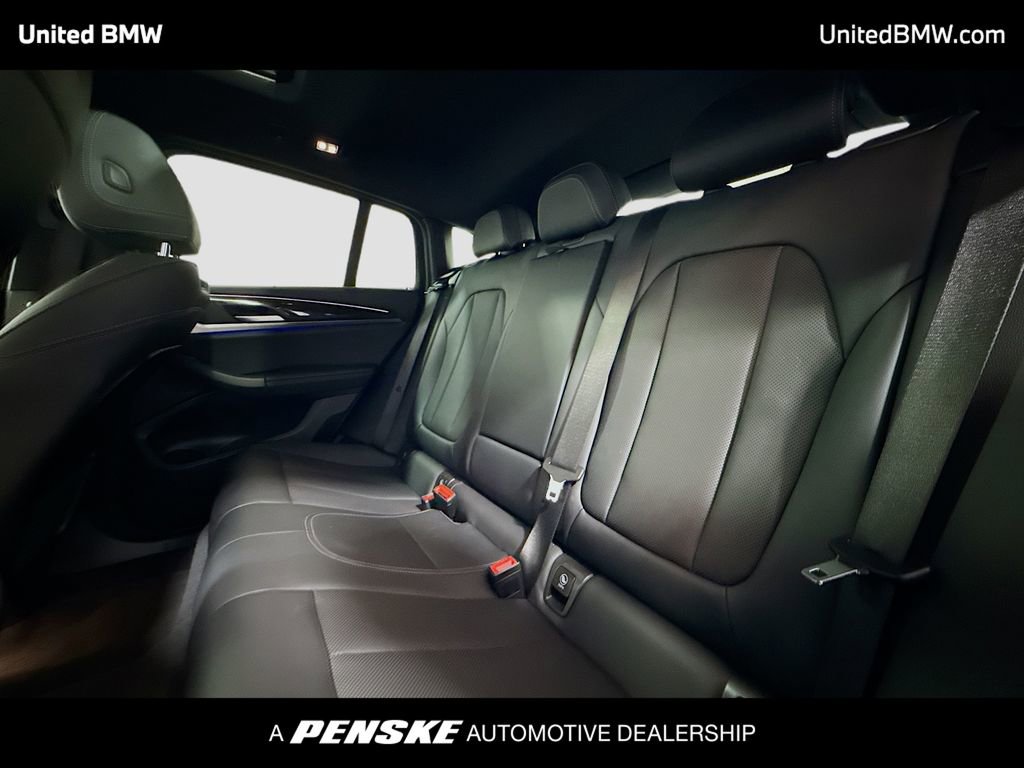 Used 2024 BMW X4 xDrive30i w/ Parking Assistance Package image 13