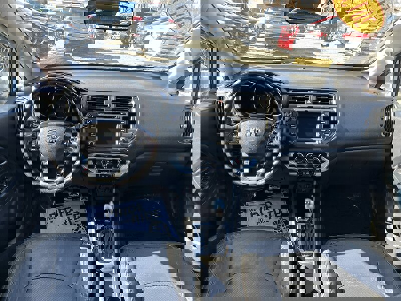 Used 2013 Kia Rio SX w/ Premium Pkg image 11