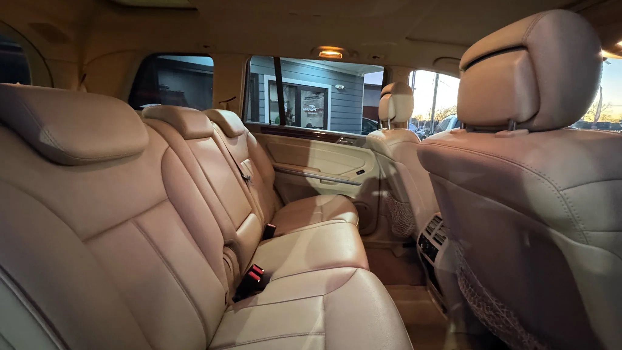 Used 2010 Mercedes-Benz GL 450 4MATIC image 27