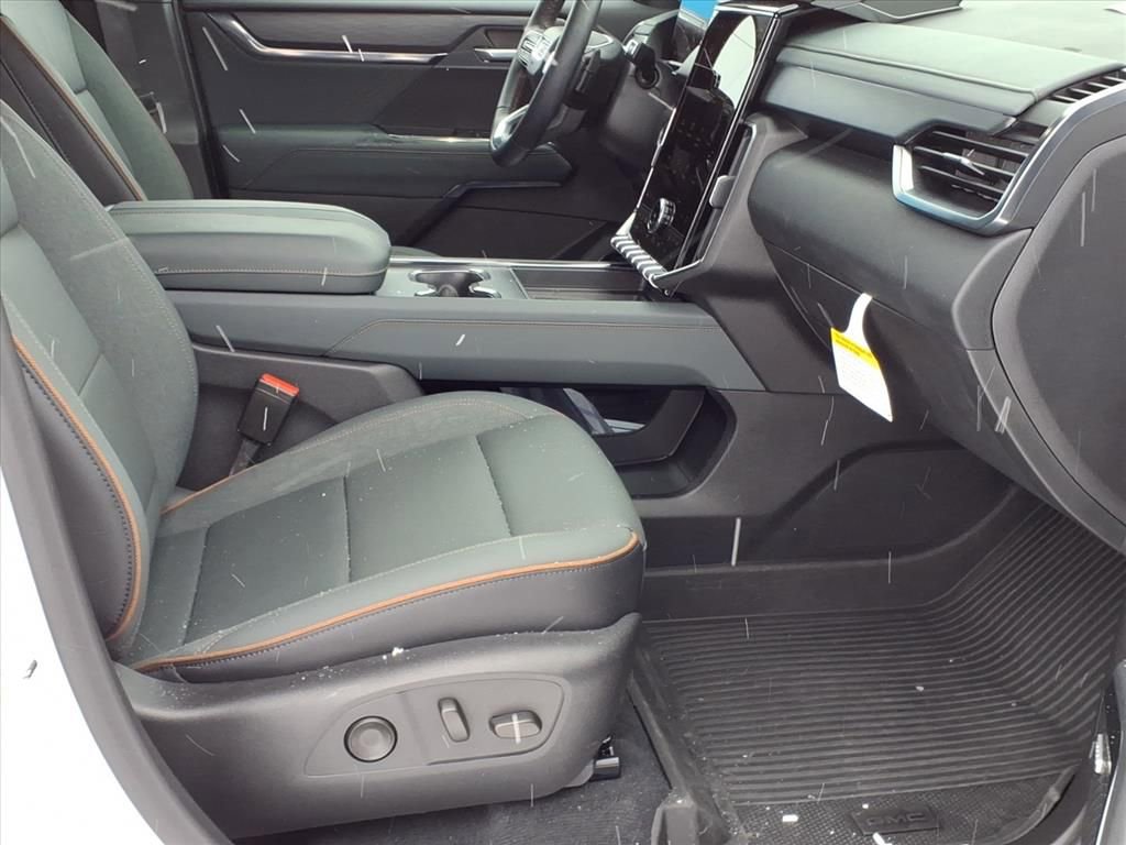 Certified 2024 GMC Acadia AT4 w/ LPO, Floor Liner Package image 25