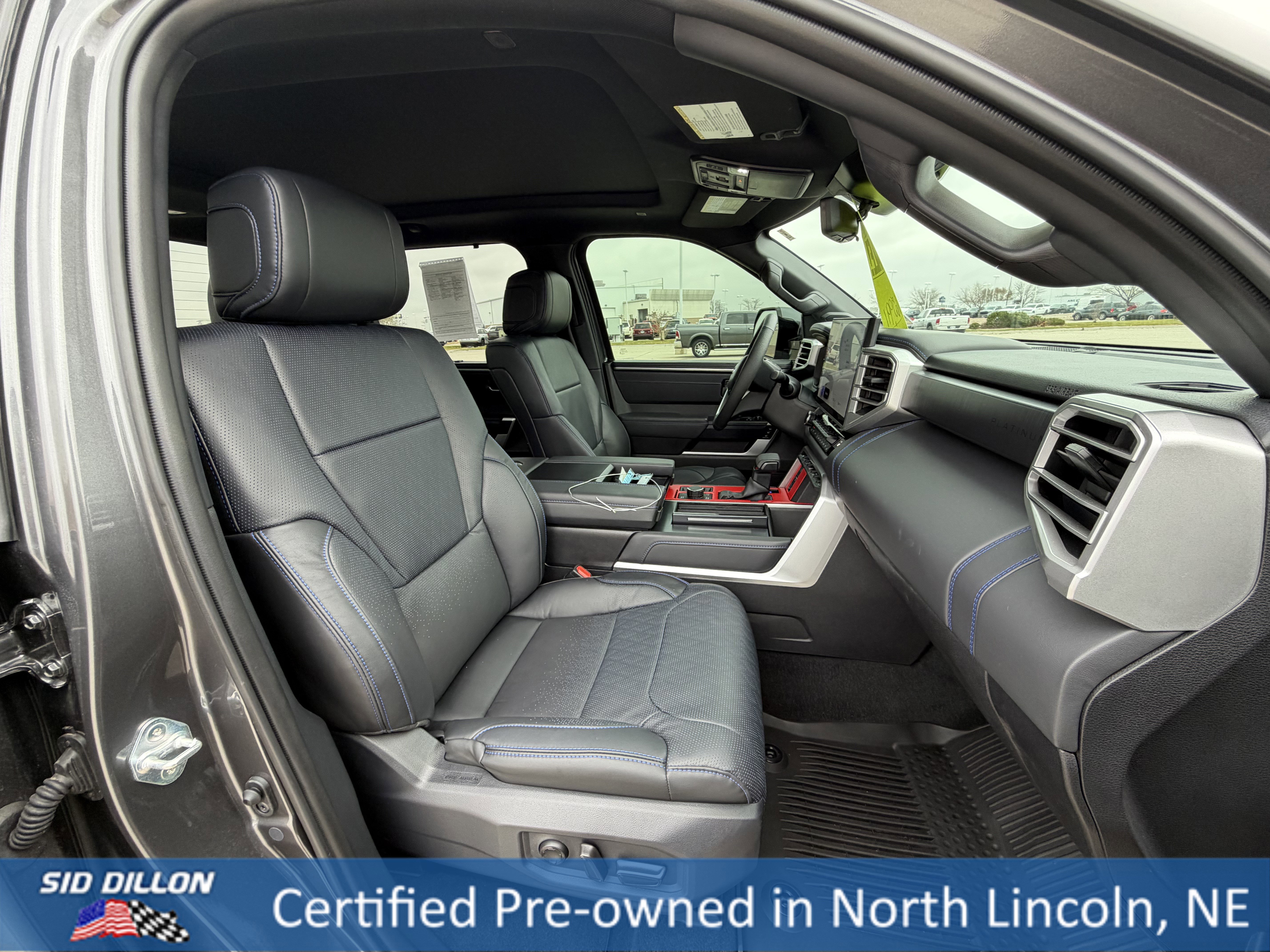 Used 2025 Toyota Tundra Limited image 26