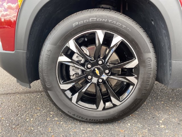 Certified 2023 Chevrolet TrailBlazer LT w/ Convenience Package FWD image 22