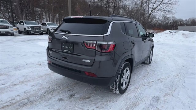 Used 2023 Jeep Compass Latitude w/ Convenience Group image 8