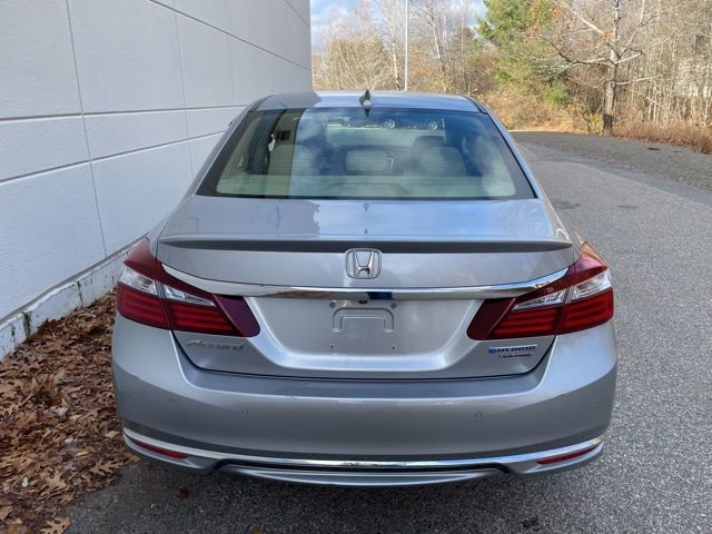 Used 2017 Honda Accord Touring image 8