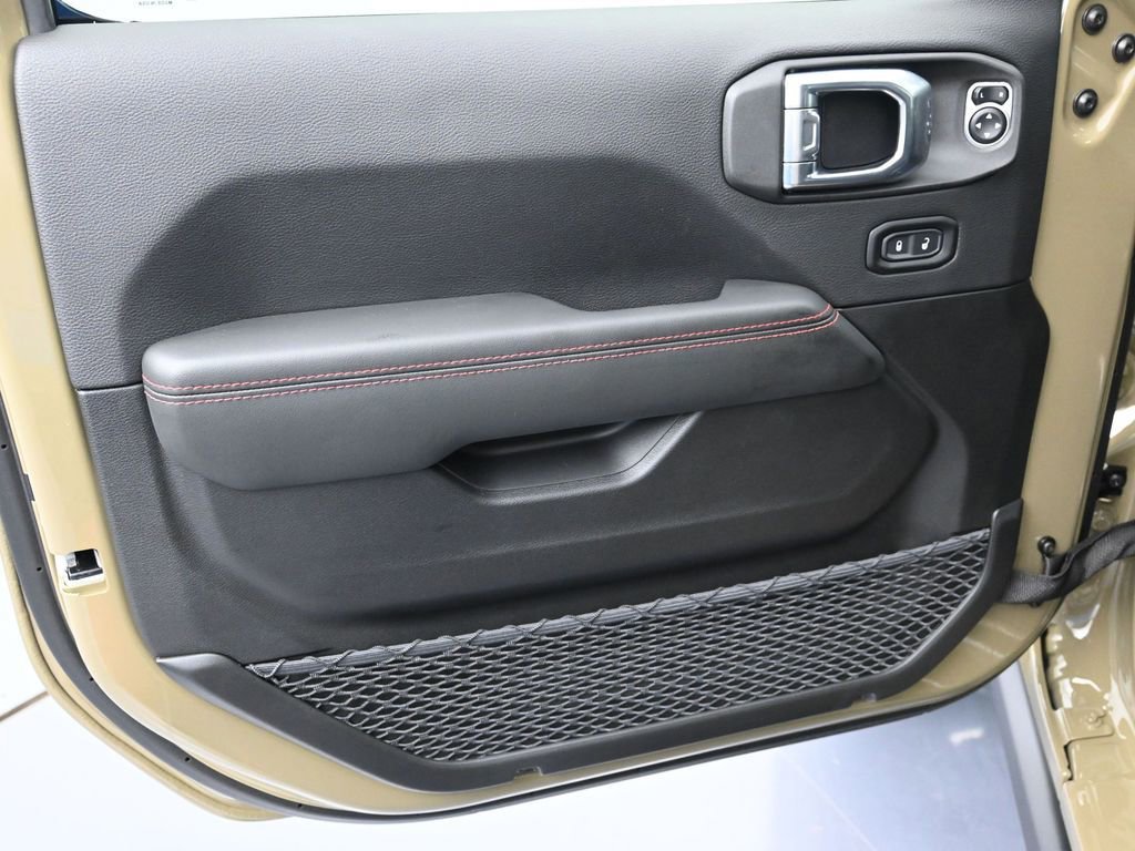 New 2026 Jeep Wrangler Unlimited Rubicon w/ Steel Bumper Group image 11