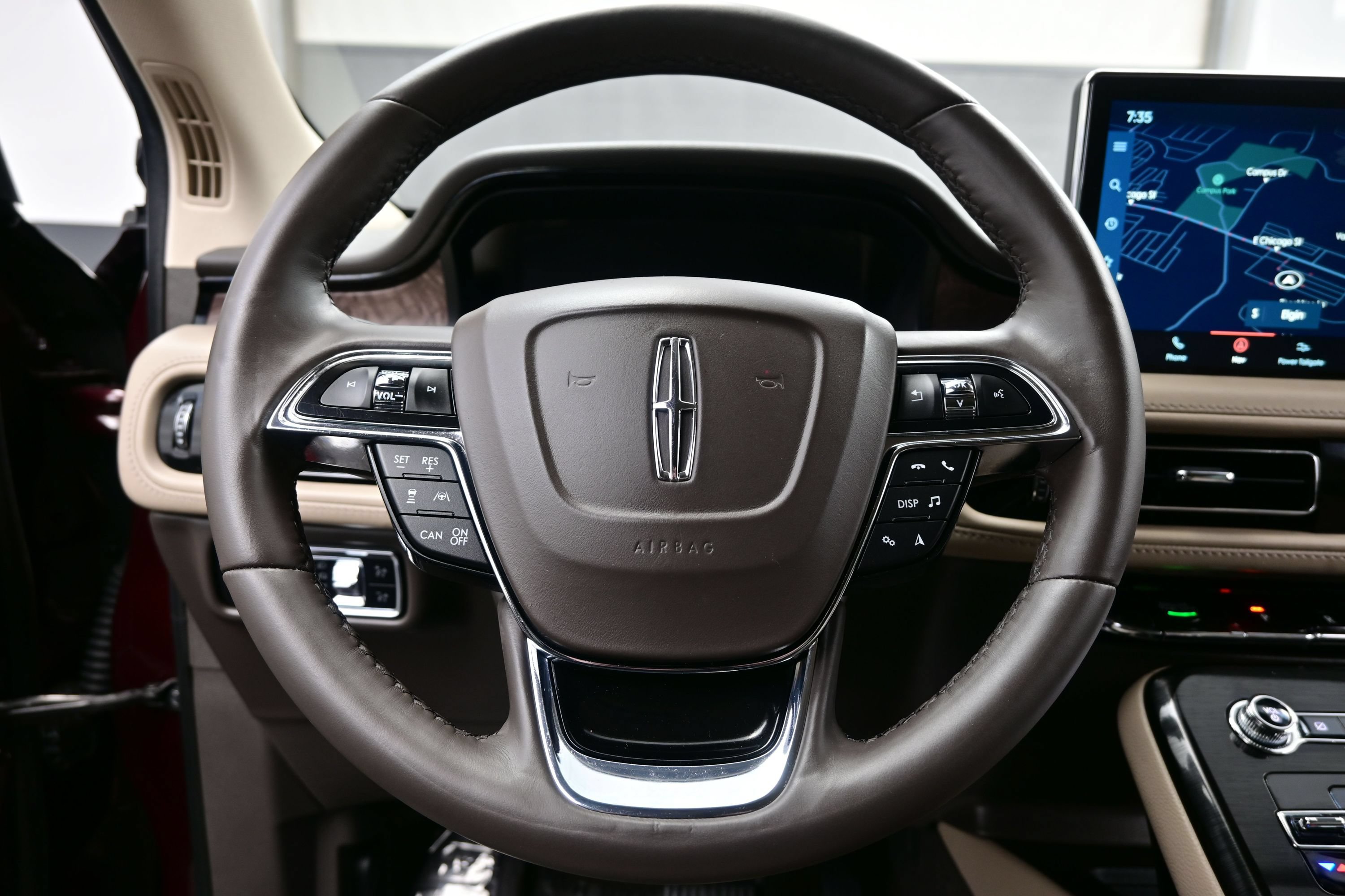 Used 2023 Lincoln Nautilus Reserve w/ Equipment Group 202A AWD/4WD image 23