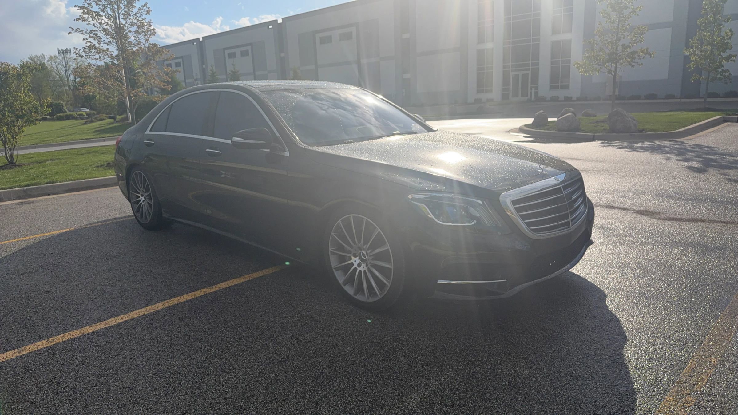 Used 2014 Mercedes-Benz S 550 Sedan w/ Sport Package Plus One image 3