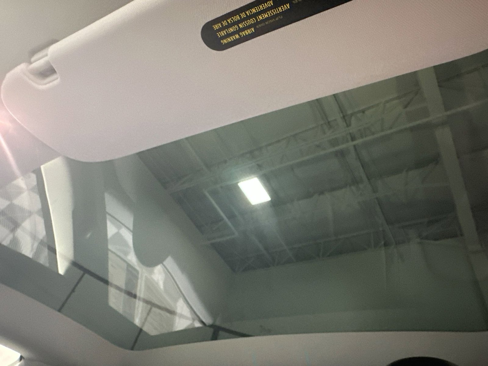 Used 2023 Tesla Model 3 Standard Range image 28